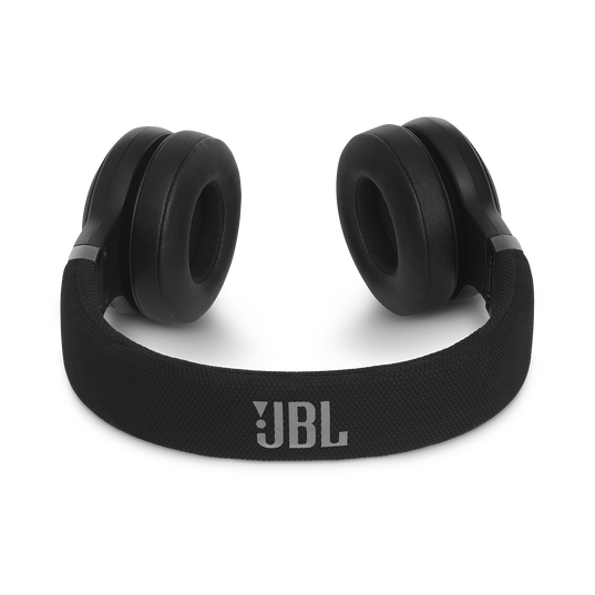 JBL E45BT | Wireless on-ear headphones JBL E45BT | Wireless on-ear headphones