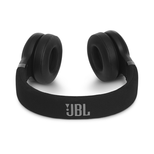 Kruis aan Handboek ambulance JBL E45BT | Wireless on-ear headphones
