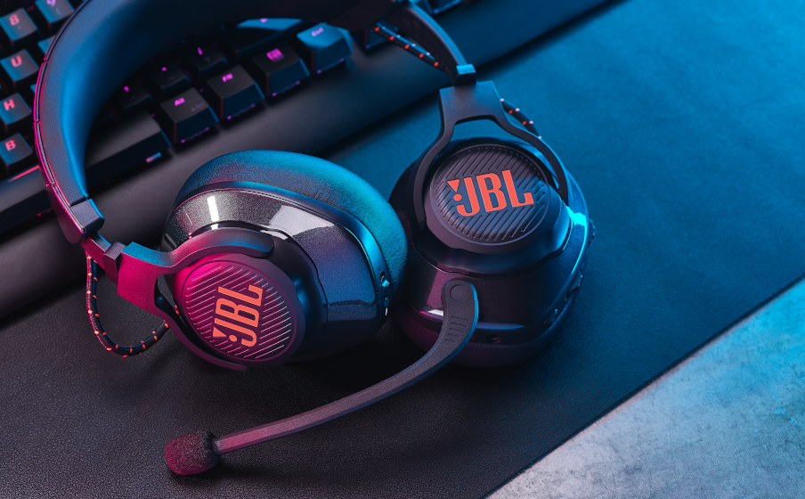 JBL Quantum 600  Wireless Gaming Headset